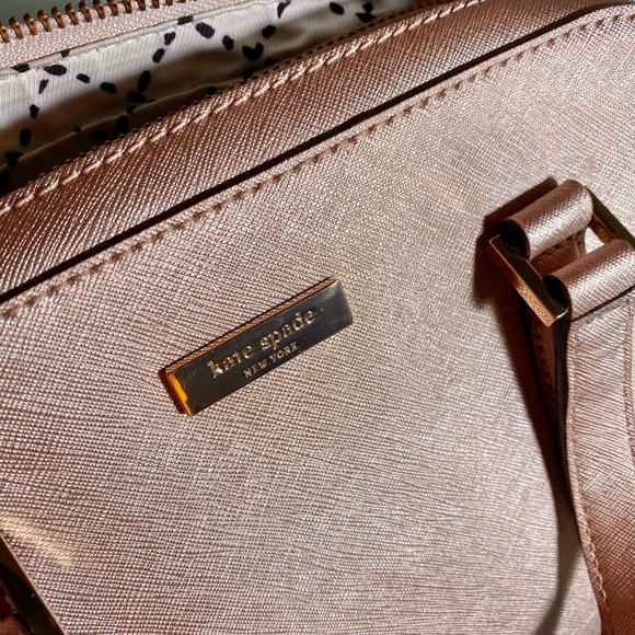 Kate Spade Felix Newbury Saffiano Rose Gold Purse - Picture 4 of 15